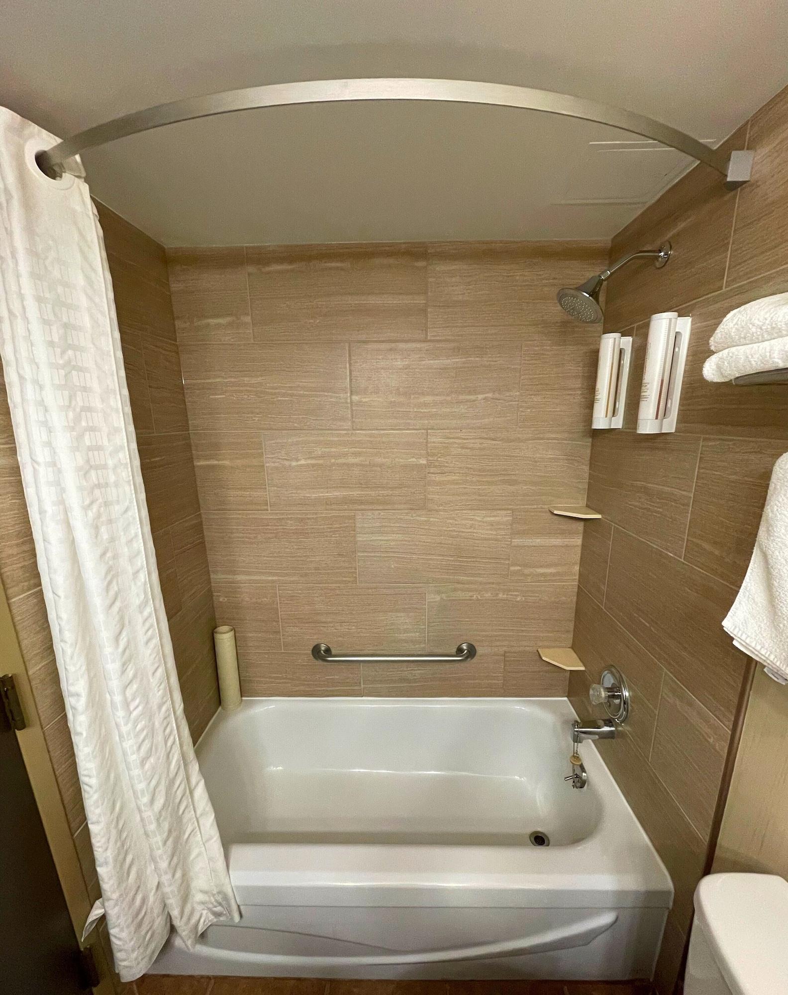 The Glenmore & Convention Centre 3* Calgary