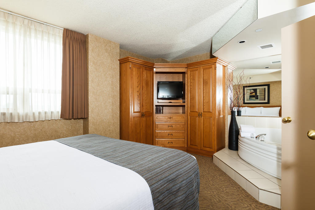 The Glenmore & Convention Centre 3*